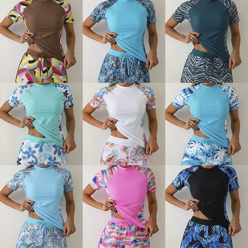 Shorts - ชุดว่ายน้ำทูพีซลายดอกไม้สีฟ้า เสื้อครอปท็อปแบบแทงกินี่ กางเกงขาสั้นเอวสูง ชุดว่ายน้ำที่ดูเรียบร้อย