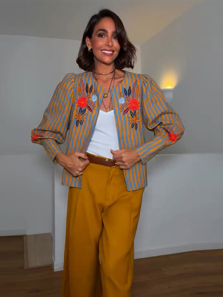 Jackets - เสื้อแจ็คเก็ตปักลายดอกไม้ลายทาง คอลเลคชั่นต้นฤดูใบไม้ร่วง ปี 2026 คอกลม แขนยาว
