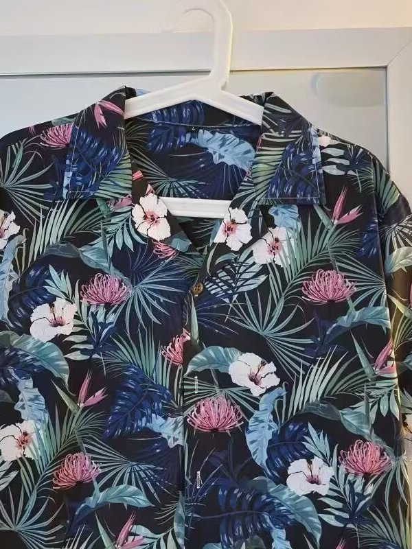 เสื้อเชิ้ตลายดอกไม้สไตล์ไทยวิน - Vintage Hawaiian Floral Shirt บทวิจารณ์และราคา